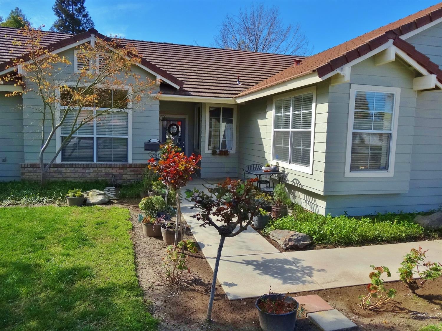 259 West Huntsman Avenue Reedley, CA 93654 - Photo 5 of 48 Gallery Image 5