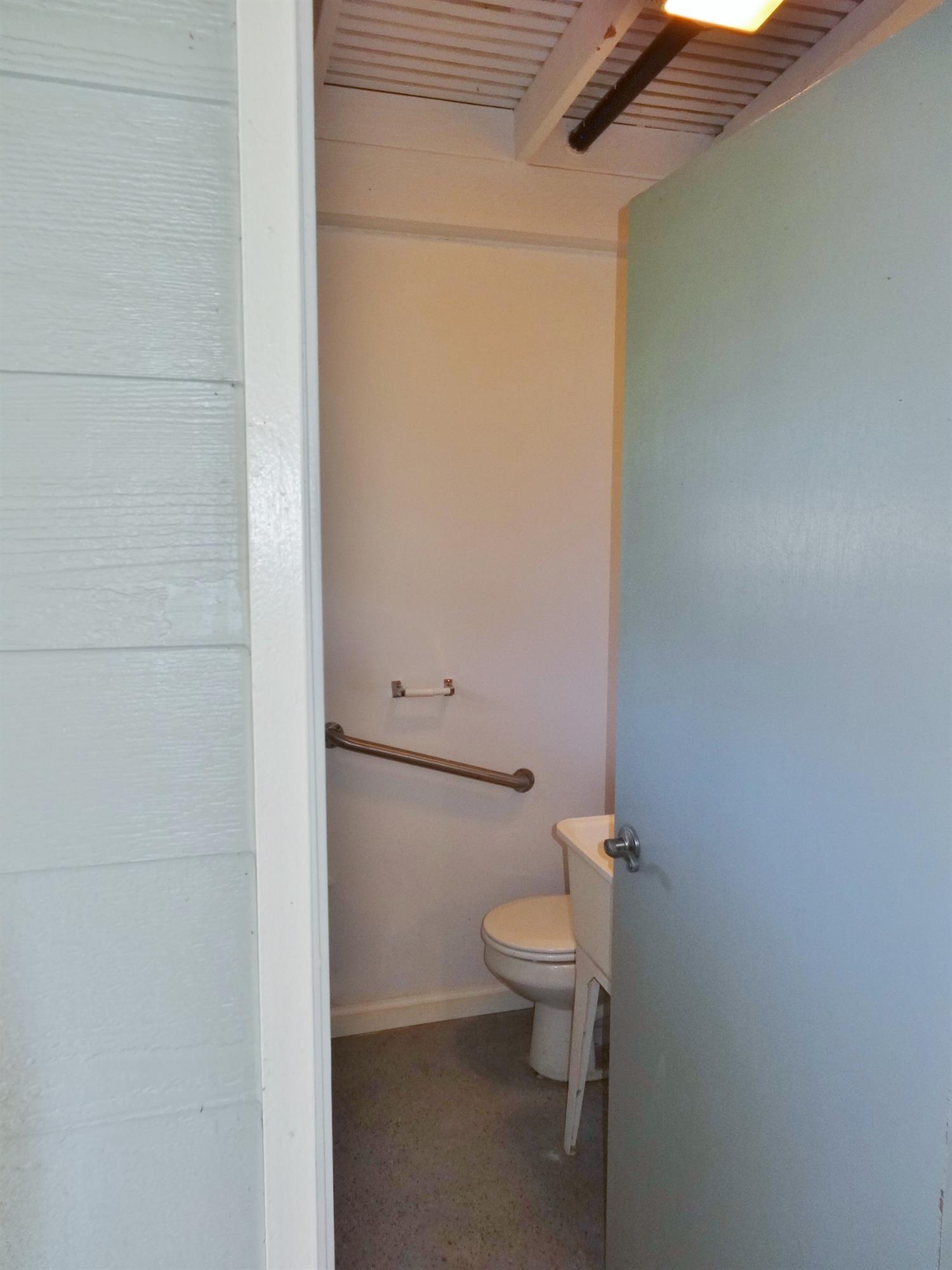 259 West Huntsman Avenue Reedley, CA 93654 - Photo 45 of 48 Gallery Image 45