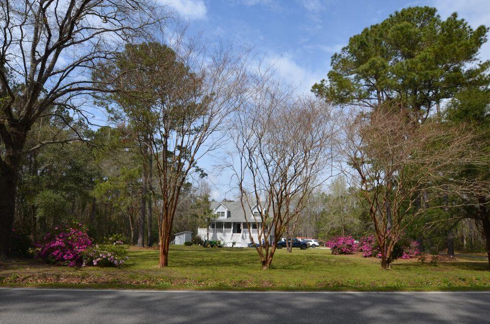 370 Society Road McClellanville, SC 29458 - Photo 2 of 22 20210723132631171618000000-o