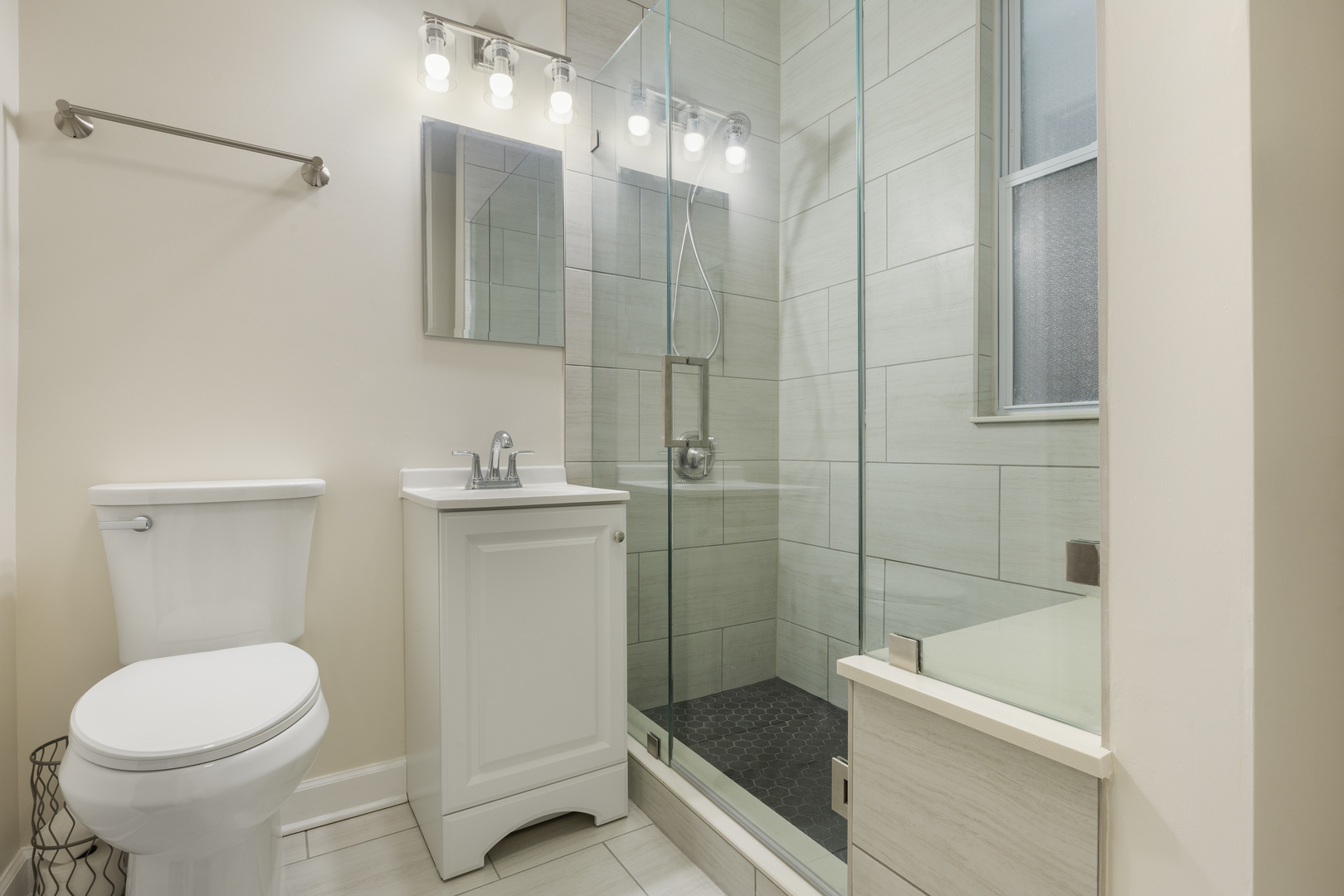10747 South Indiana Avenue, Unit 2 Chicago, IL 60628 - Photo 2 of 11