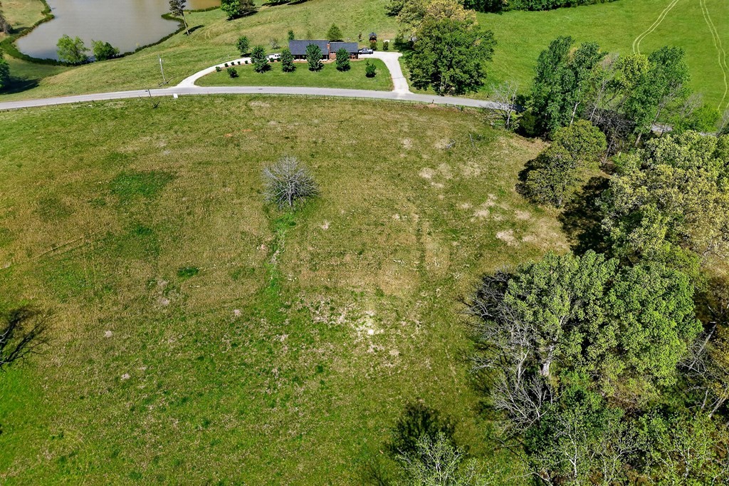515 Jericho Road Quebeck, TN 38579 - Photo 39 of 60