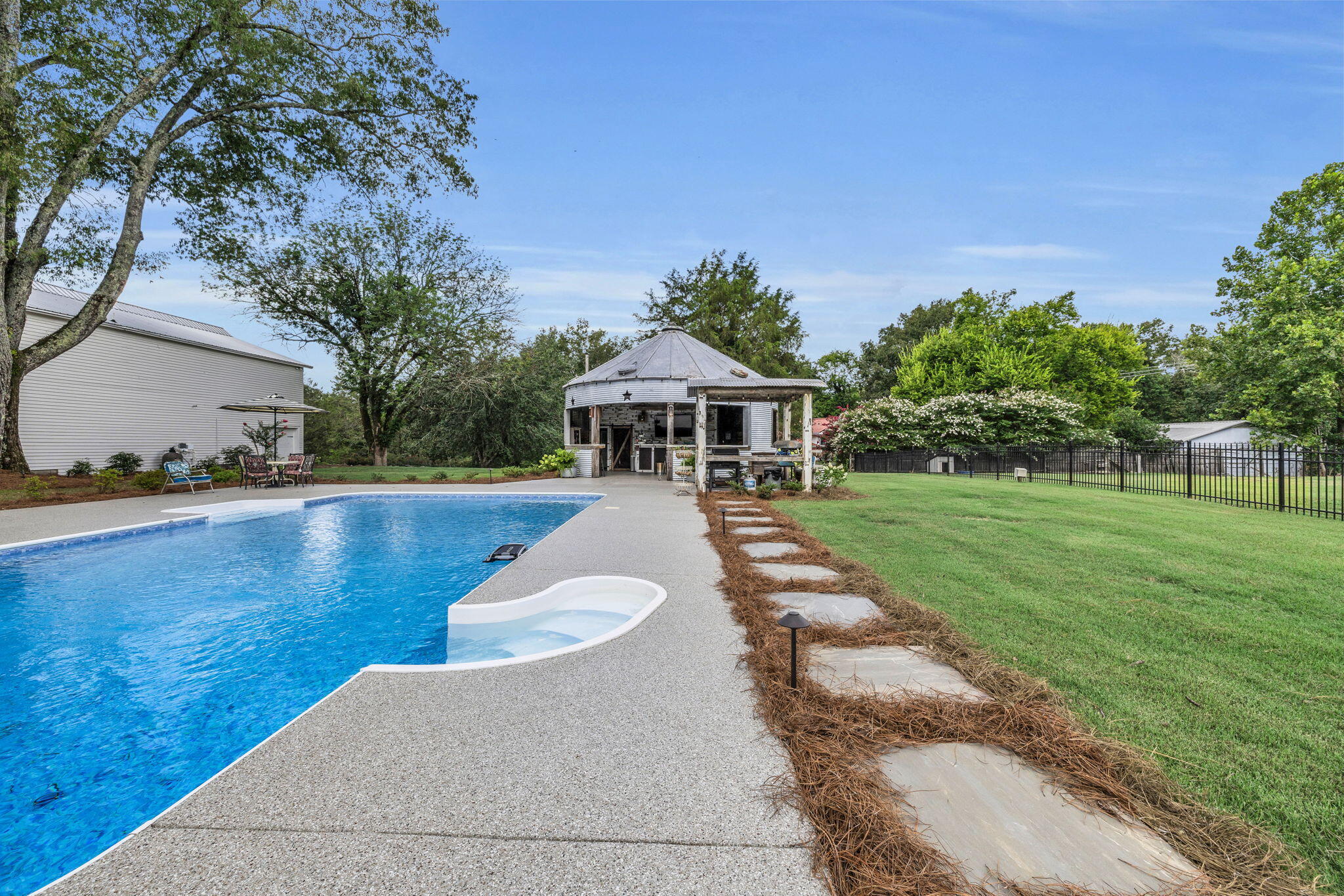 680 Glass Mill Road Chickamauga, GA 30707 - Photo 30 of 91 Pool Area
