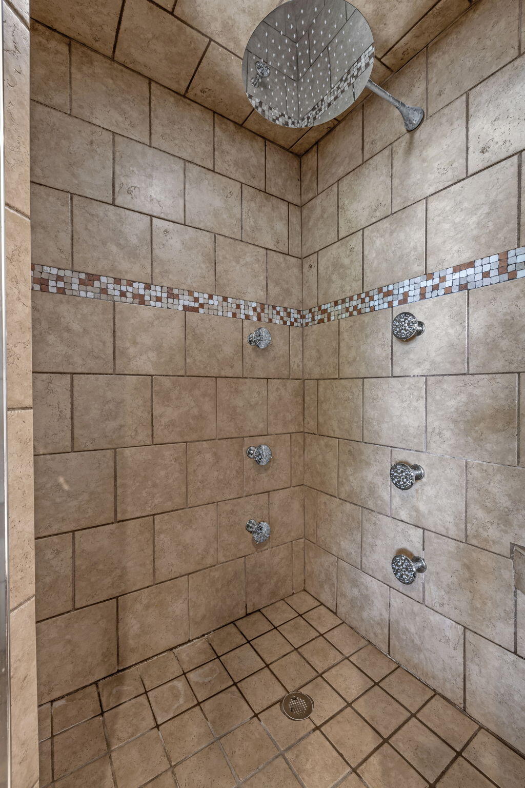 680 Glass Mill Road Chickamauga, GA 30707 - Photo 61 of 91 Shower