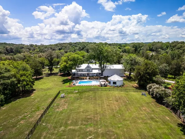 $999,900 | 680 Glass Mill Road, Chickamauga, GA 30707