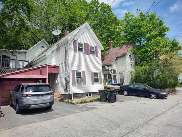 $499,900 | 426 Manchester Street, Manchester, NH 03103