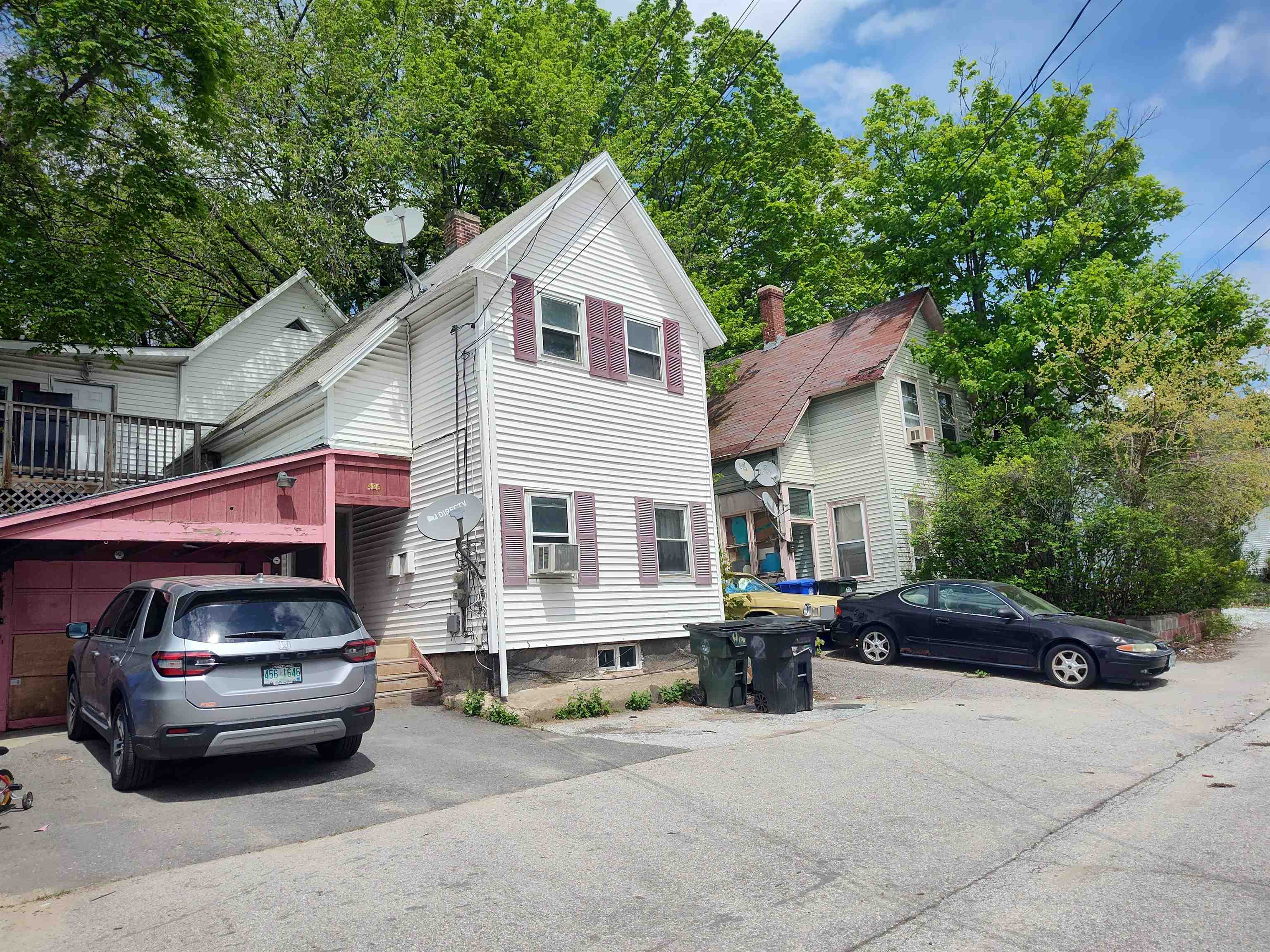 426 Manchester Street Manchester, NH 03103 - Photo 2 of 14