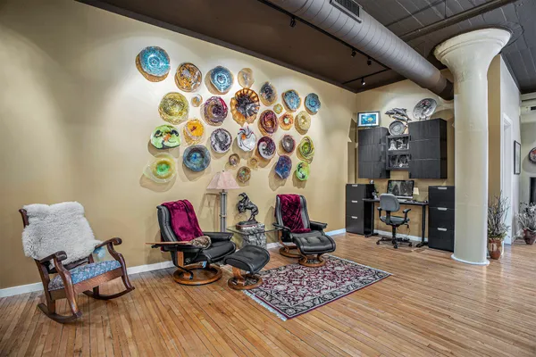 $335,000 | 109 West Washington Avenue, Unit 8, Jackson, MI 49201