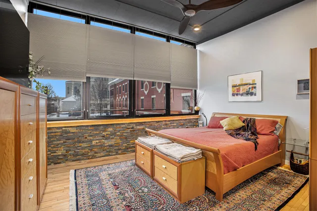 $349,900 | 109 West Washington Avenue, Unit 8, Jackson, MI 49201