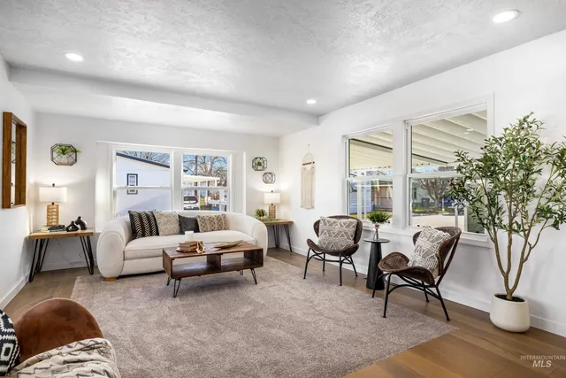 $128,900 | 5637 Fairfax Lane, Boise, ID 83714