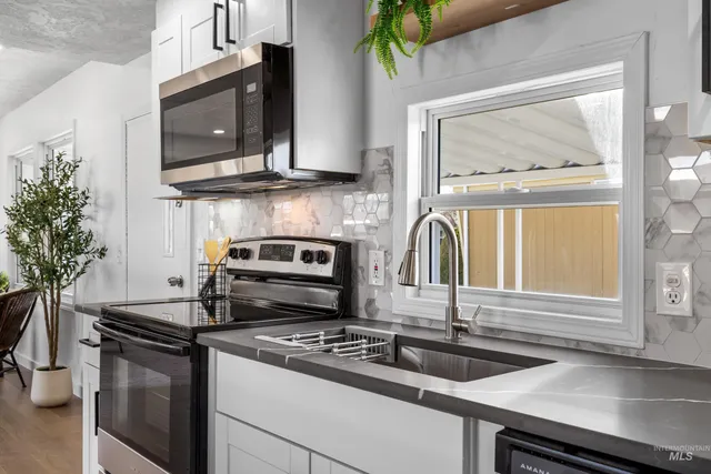 $128,900 | 5637 Fairfax Lane, Boise, ID 83714