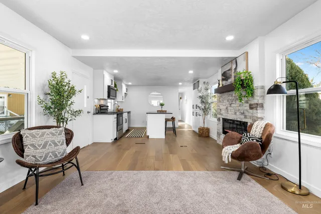 $128,900 | 5637 Fairfax Lane, Boise, ID 83714