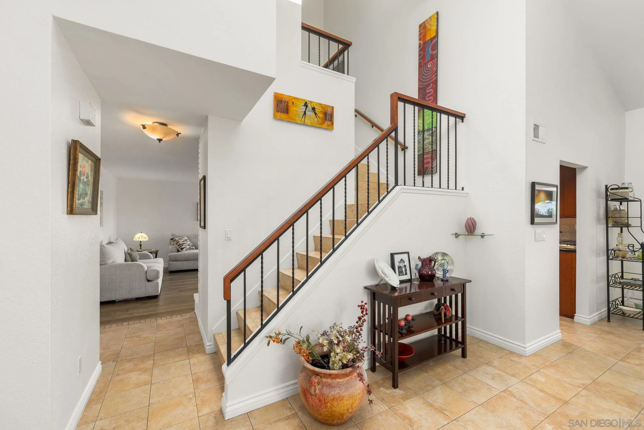 10035 Verbena Lane Spring Valley, CA 91977 - Photo 14 of 40
