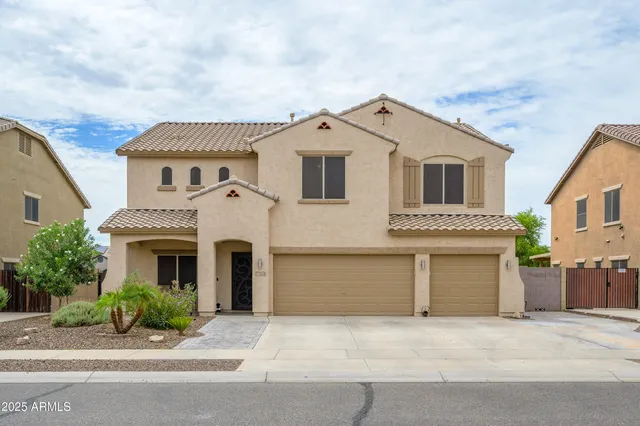 $575,000 | 14175 West Mandalay Lane, Surprise, AZ 85379