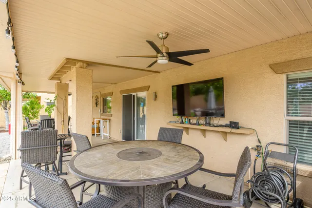 $575,000 | 14175 West Mandalay Lane, Surprise, AZ 85379