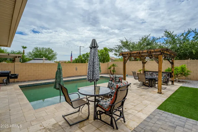 $575,000 | 14175 West Mandalay Lane, Surprise, AZ 85379