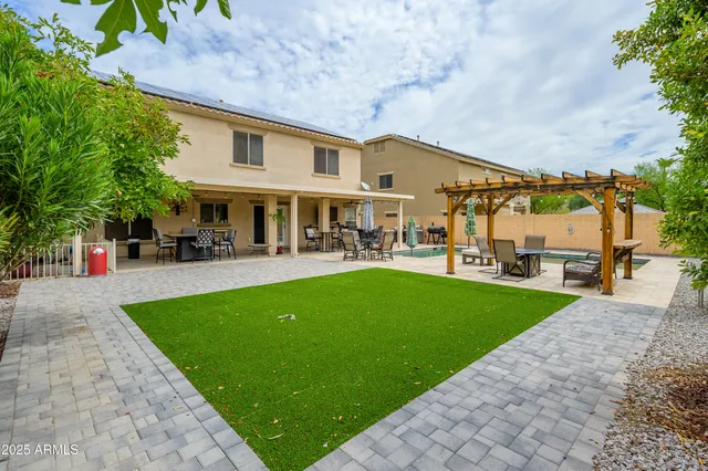 $575,000 | 14175 West Mandalay Lane, Surprise, AZ 85379