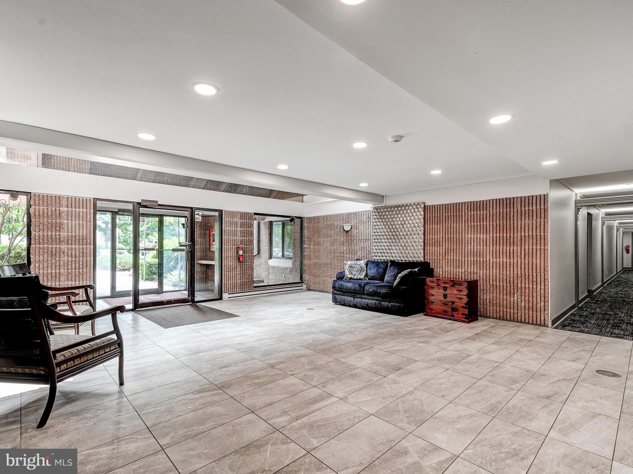 2903 Fallstaff Road, Unit 507 Baltimore, MD 21209 - Photo 4 of 22