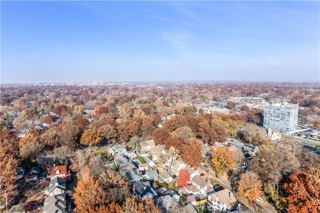 $435,000 | 6415 Washington Street, Kansas City, MO 64113