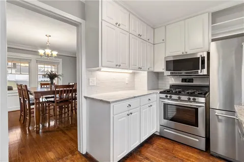 $435,000 | 6415 Washington Street, Kansas City, MO 64113