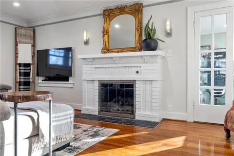 $435,000 | 6415 Washington Street, Kansas City, MO 64113