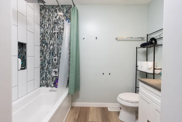 $475,000 | 151 East Home Avenue, Palatine, IL 60067