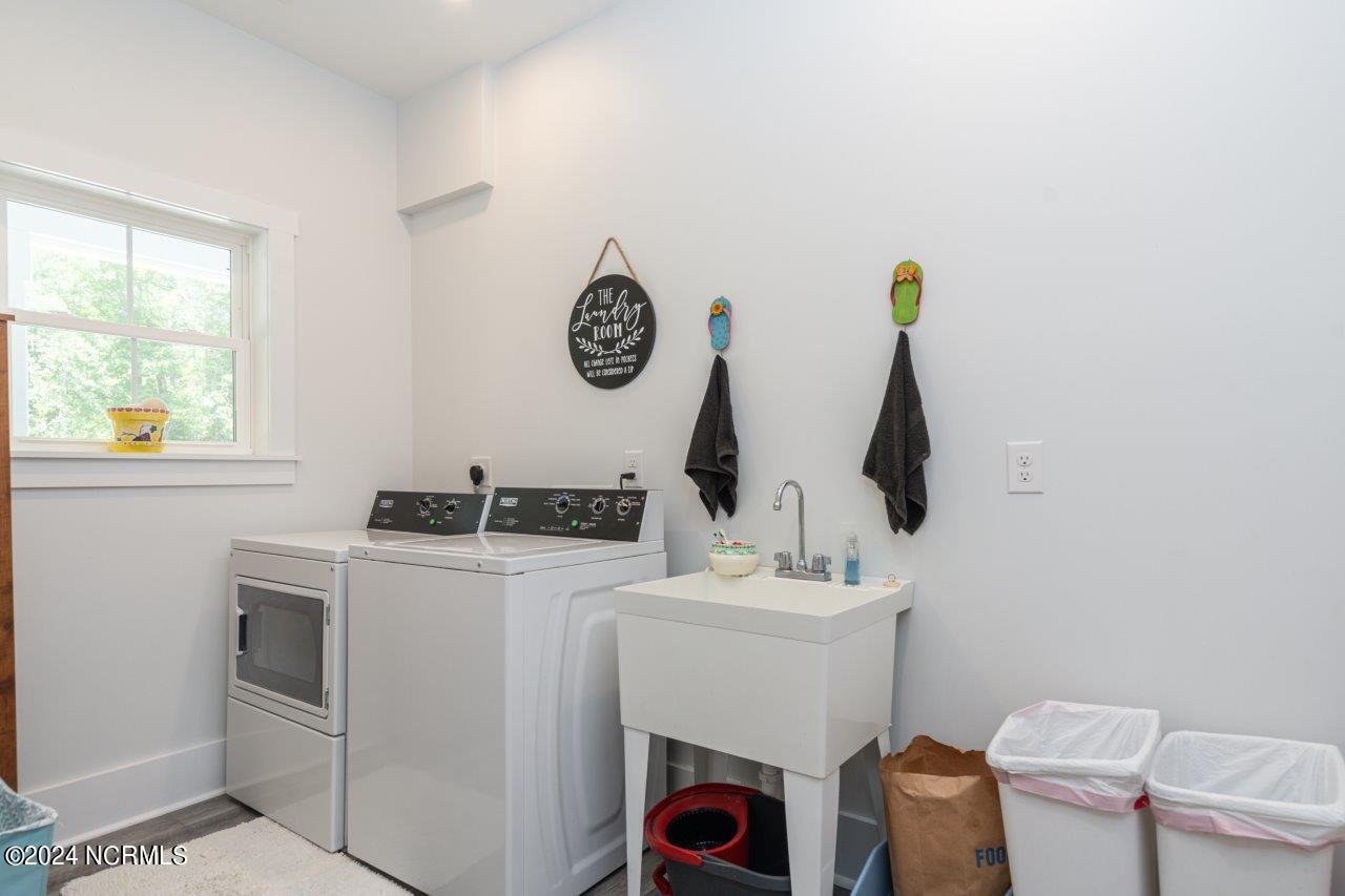 216 West Firetower Road Swansboro, NC 28584 - Photo 40 of 64 33
