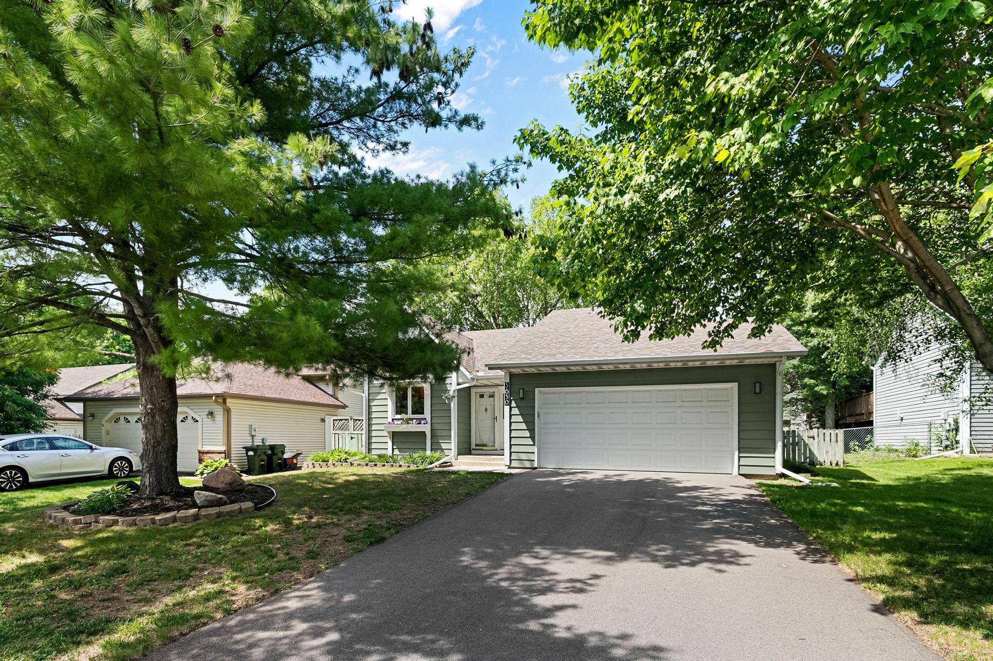 3650 Blue Jay Way Eagan, MN 55123 - Photo 2 of 30