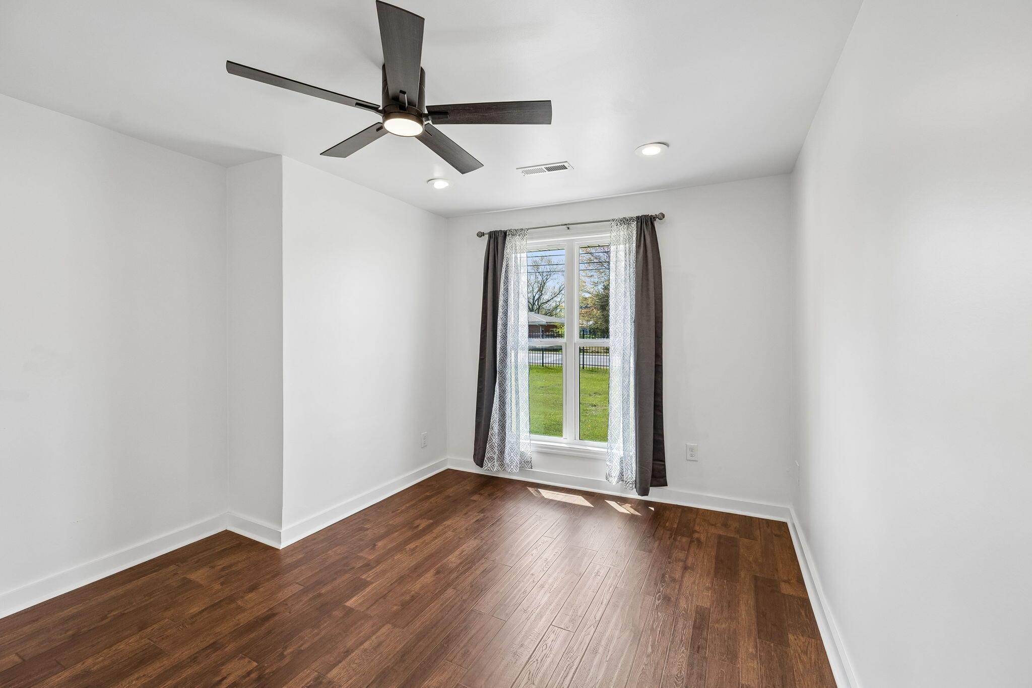 4407 Bennett Road Chattanooga, TN 37412 - Photo 17 of 38 19-4407 Bennett Rd - 019