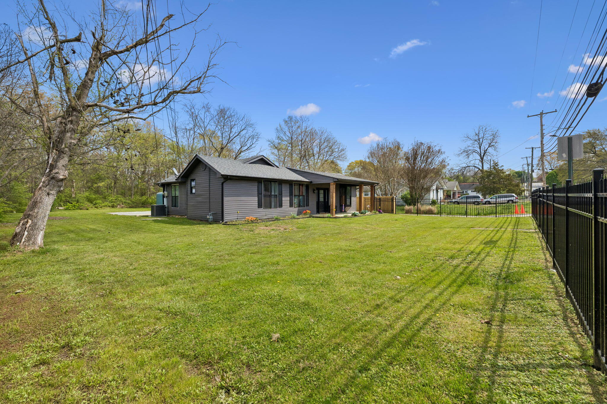 4407 Bennett Road Chattanooga, TN 37412 - Photo 4 of 38 6-4407 Bennett Rd - 008