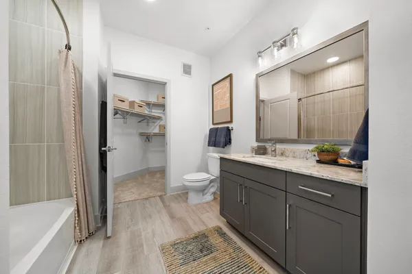 $1,650 | 650 Sgt Ed Holcomb Boulevard North, Unit 2B7102, Conroe, TX 77304
