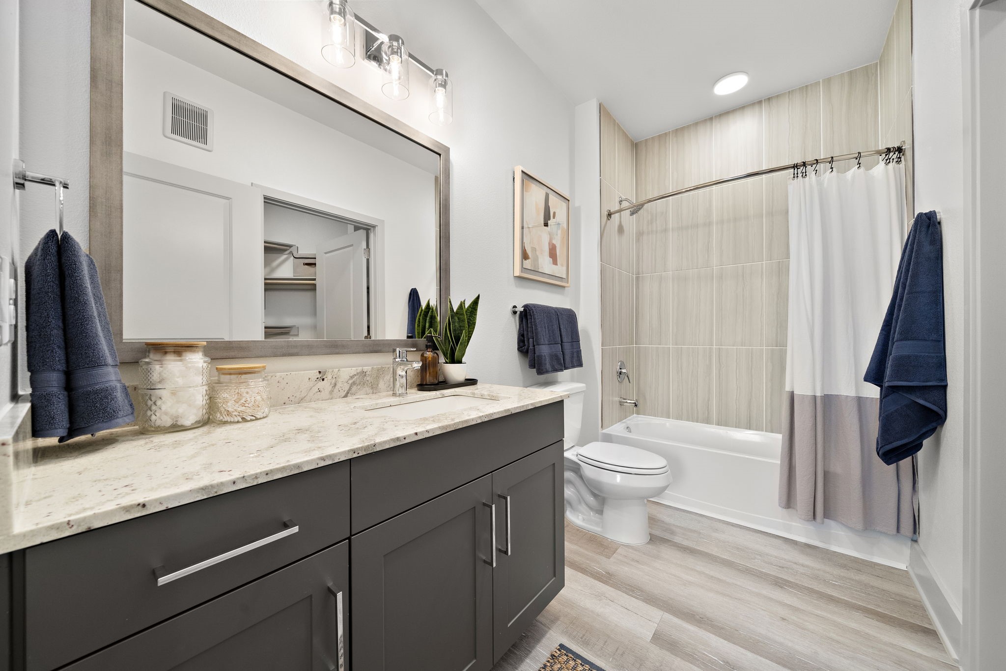 650 Sgt Ed Holcomb Boulevard North, Unit 2B7102 Conroe, TX 77304 - Photo 8 of 12