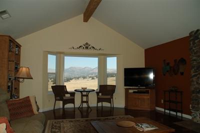 18867 Watts Valley Road Sanger, CA 93657 - Photo 10 of 37 Gallery Image 10