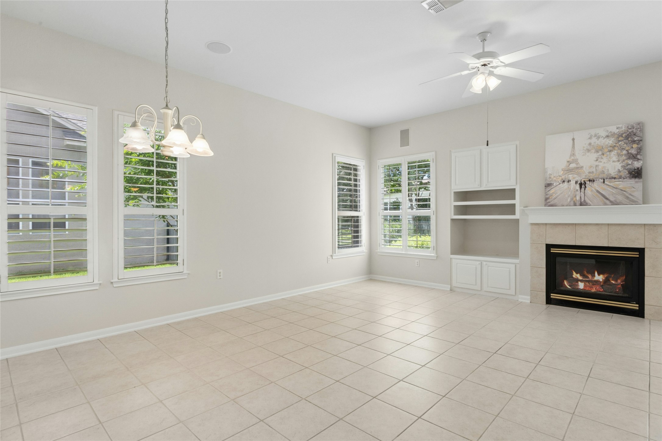 138 Running Water Street Georgetown, TX 78633 - Photo 11 of 36 Breakfast & Family Room
