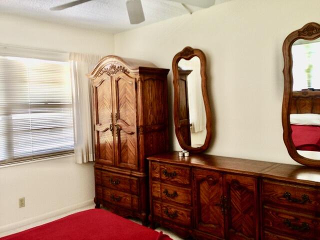 571 Fanshaw North Boca Raton, FL 33434 - Photo 9 of 28 IMG_8771