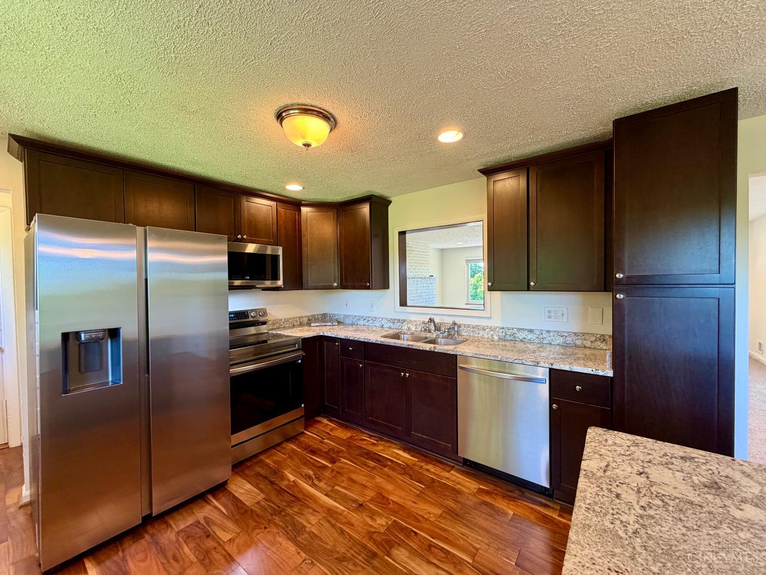 7350 Barret Road West Chester, OH 45069 - Photo 15 of 54