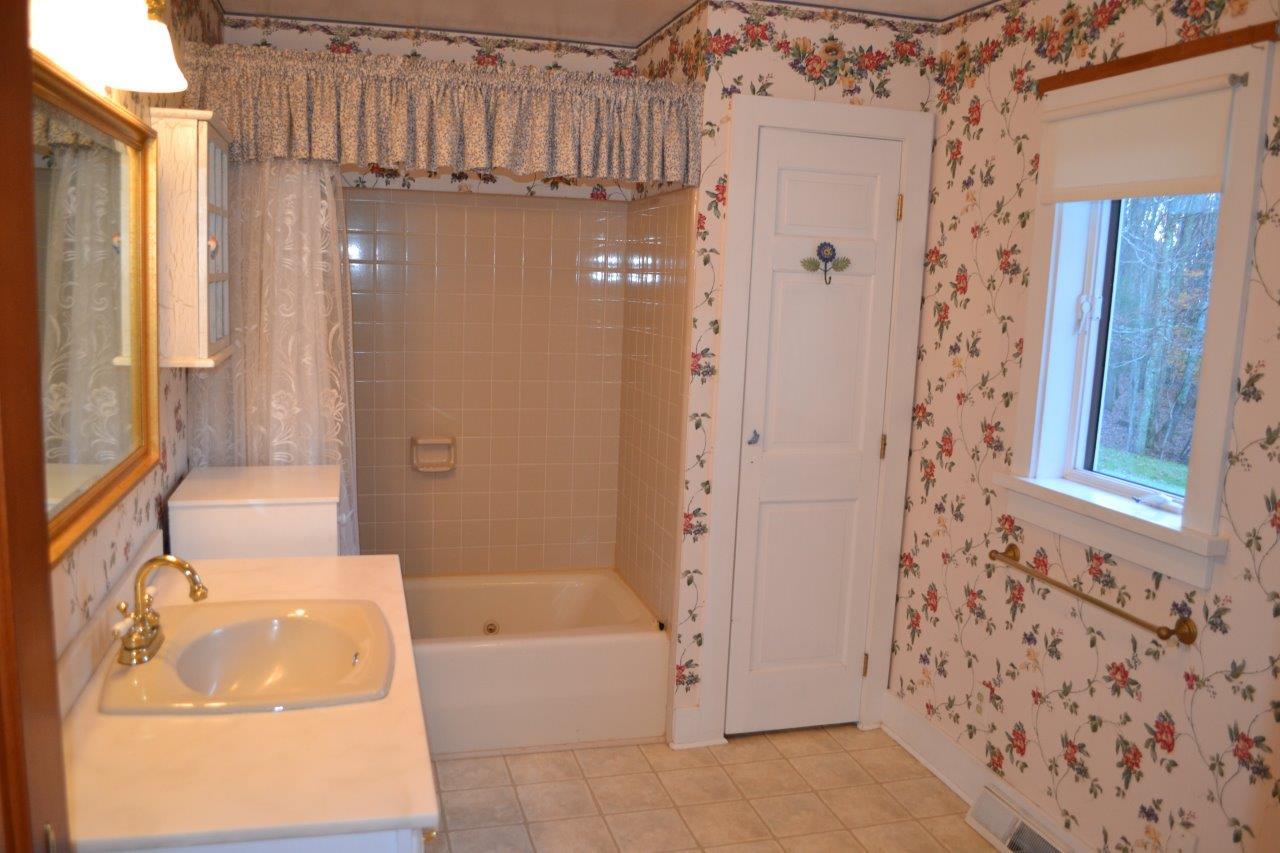 359 Vest Tannery Road Northeast Check, VA 24072 - Photo 22 of 28 DSC_0136