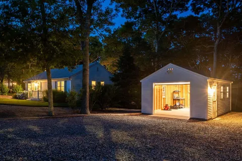 $679,000 | 52 Thayer Road, South Dennis, MA 02660