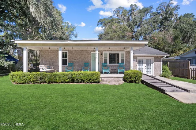 $489,000 | 2215 National Street, Beaufort, SC 29902