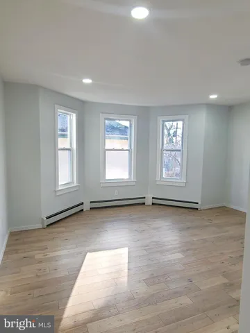 $2,300 | 73 Oak Lane, Unit 2, Trenton, NJ 08618