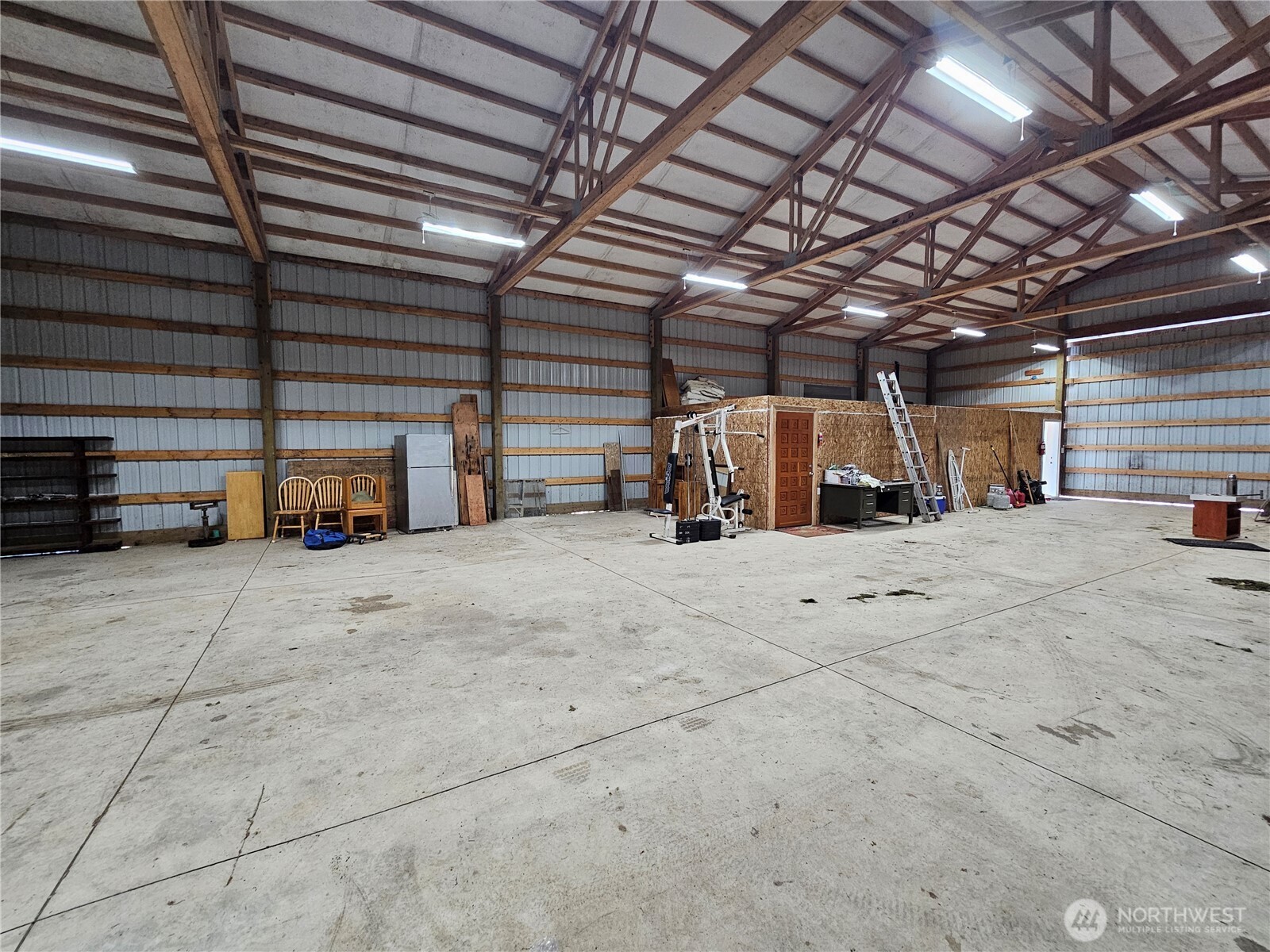 1210 Stella Road Longview, WA 98632 - Photo 11 of 28 a view of garage