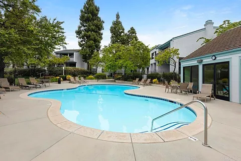 $785,000 | 3426 Via Alicante, La Jolla, CA 92037