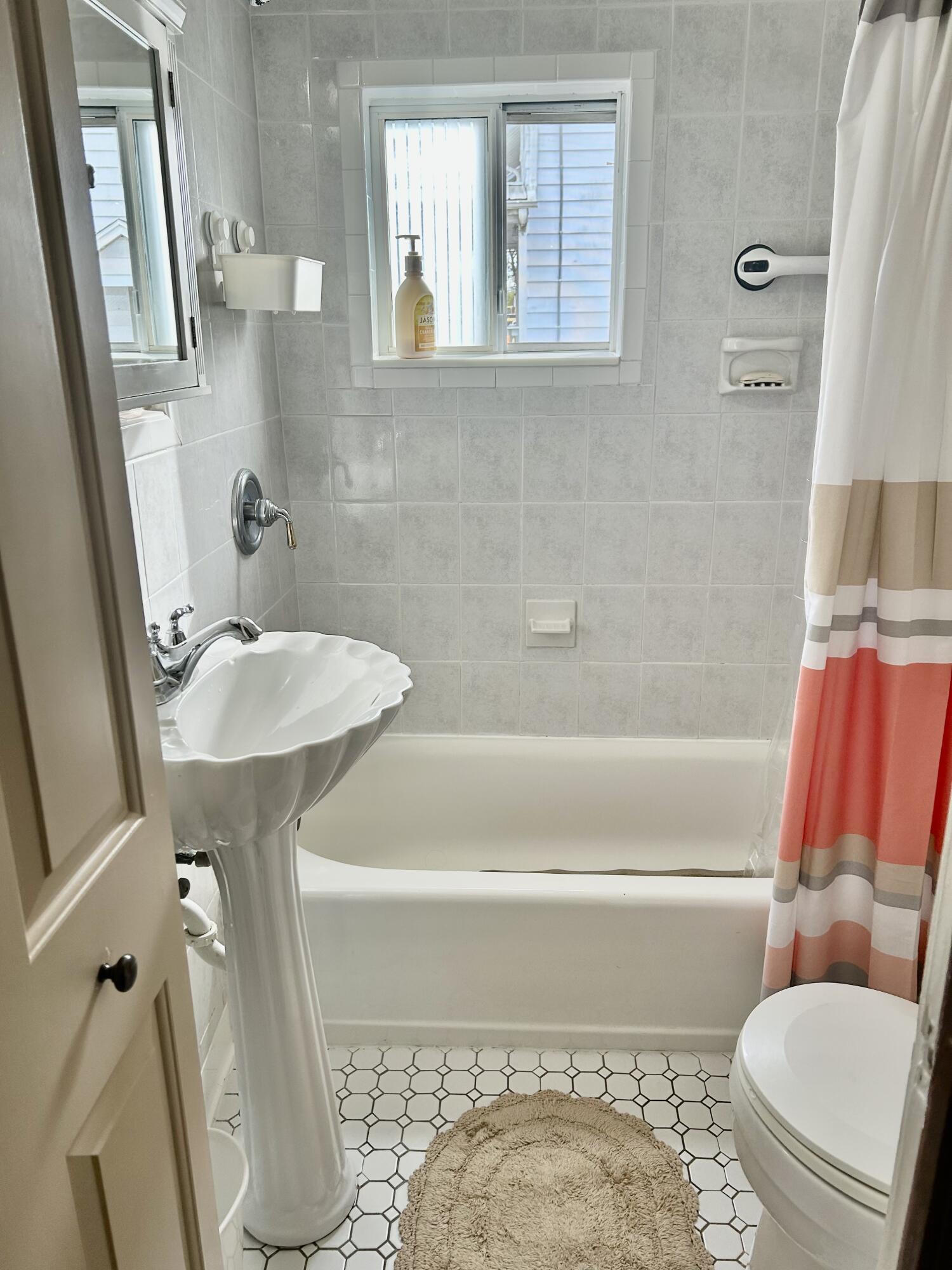 3604 Platt Road Ann Arbor, MI 48108 - Photo 22 of 44 IMG_2720