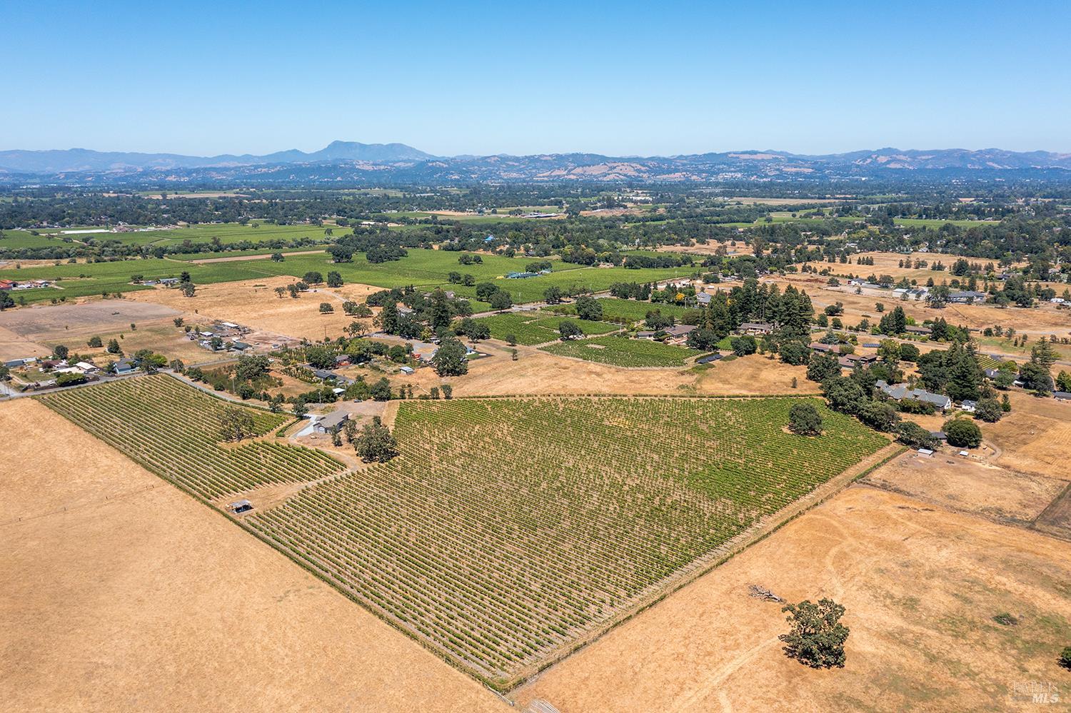 5726 Hall Road Santa Rosa, CA 95401 - Photo 19 of 27