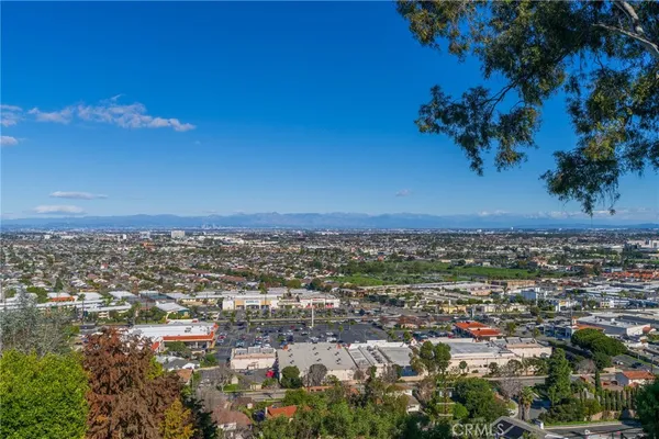 $2,200,000 | 4321 Paseo De Las Tortugas, Torrance, CA 90505