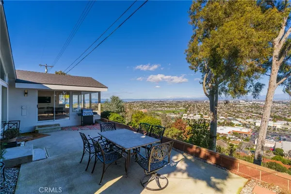 $2,200,000 | 4321 Paseo De Las Tortugas, Torrance, CA 90505