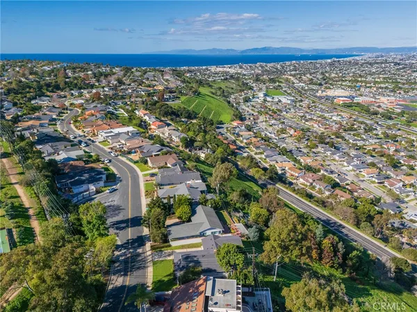 $2,200,000 | 4321 Paseo De Las Tortugas, Torrance, CA 90505