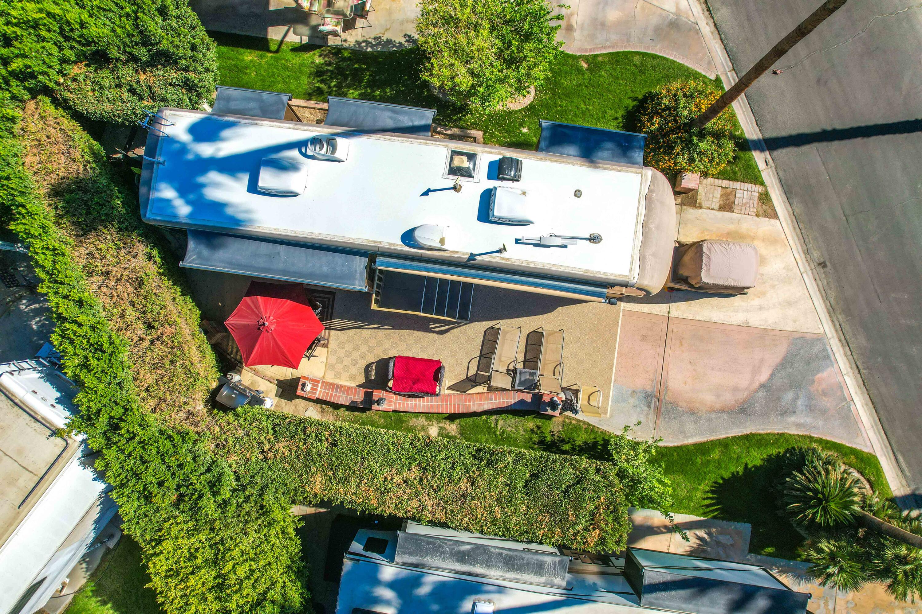 a view of yard with an outdoor seating