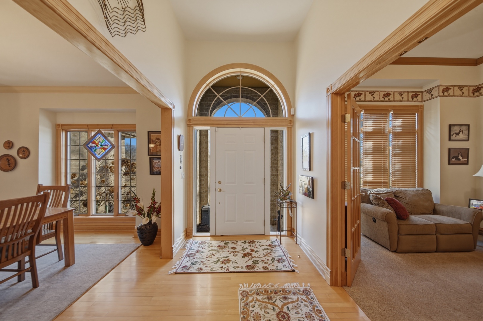 117 Fox Trot Dixon, IL 61021 - Photo 2 of 57