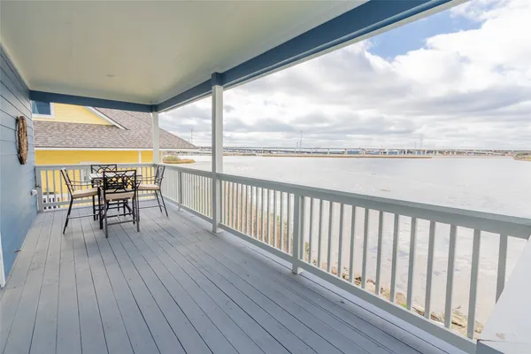 $4,997 | 809 Todville Road, Seabrook, TX 77586
