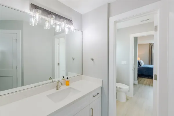 $4,997 | 809 Todville Road, Seabrook, TX 77586